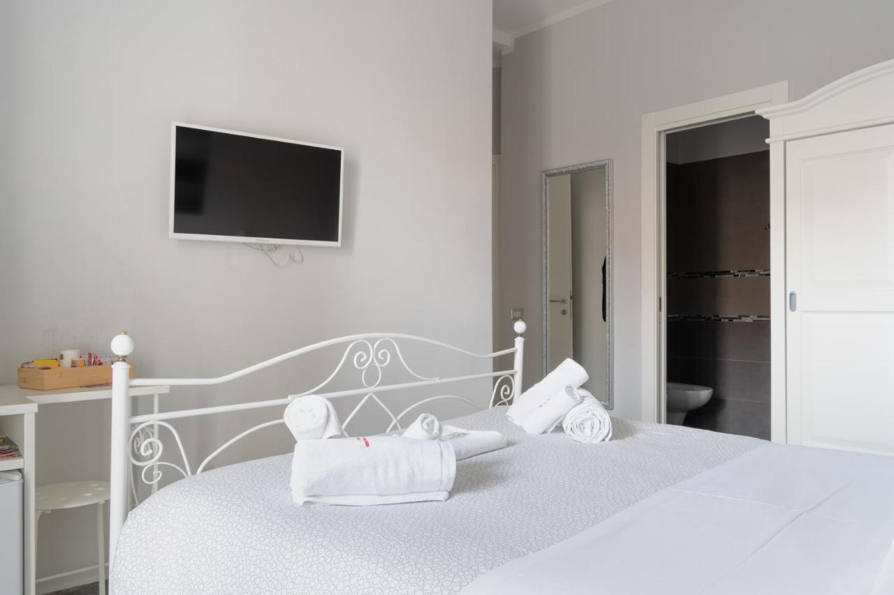 B&B Universita Neapol Zewnętrze zdjęcie