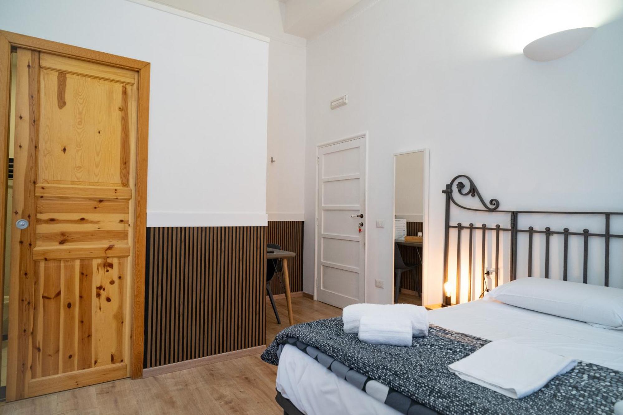 B&B Universita Neapol Zewnętrze zdjęcie