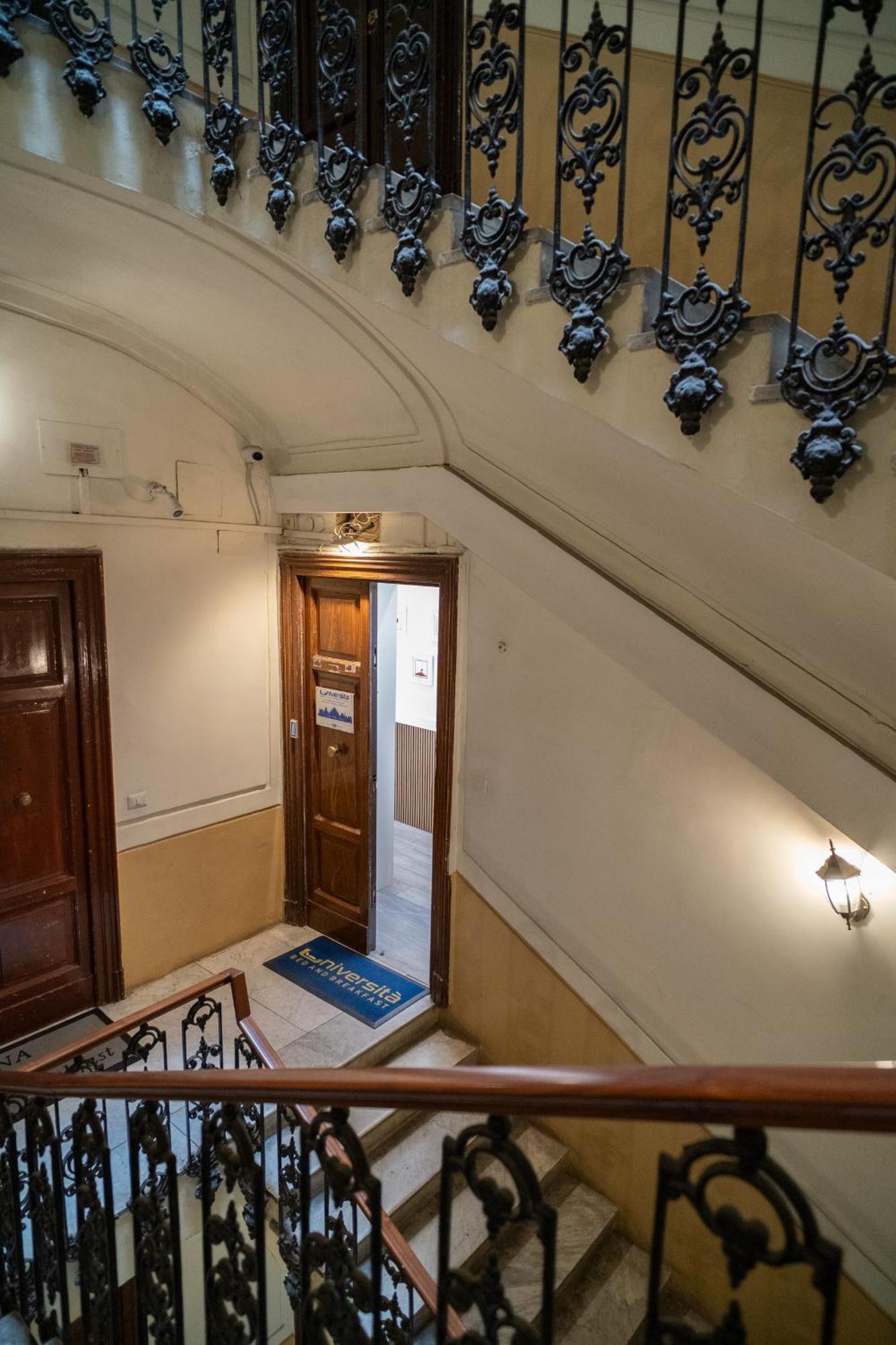 B&B Universita Neapol Zewnętrze zdjęcie