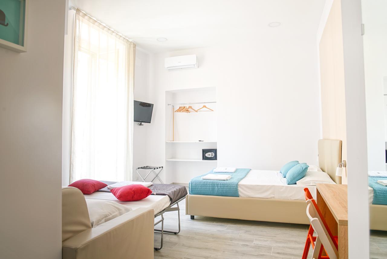 B&B Universita Neapol Zewnętrze zdjęcie